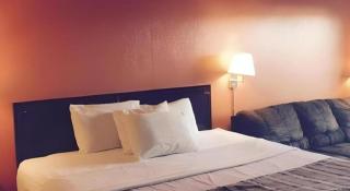 Americas Best Value Inn & Suites Macon at Sunset Dr - 2