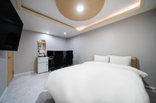 Soo Hotel - 3