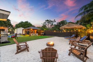 Lux Miami Oasis Pool Gym Outdoor Kitchen - 7