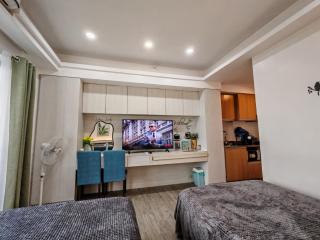 Condo Azur Suites A731, Amani Resorts Residences, 5 minutes Airport, Netflix, Stylish, Cozy with Luxurious Swimming Pool - 6