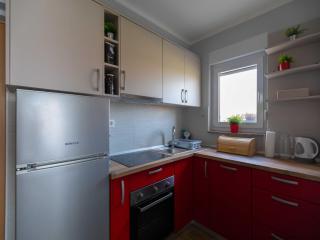 Apartment Slavek- Two Bedroom Apartment With Balcony - 8