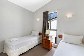 Caralina Court - 2