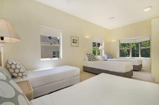 Alderly Terrace - 2