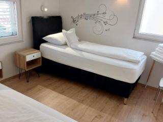 Villa Ni i Makarska -Two Bedroom Apartment With Terrace And Hot Tub Lux F - 4