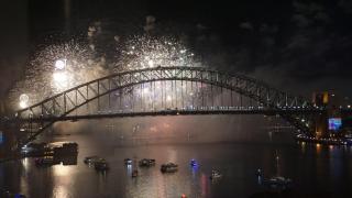 KozyGuru | McMahons Point | Opera House View - 1