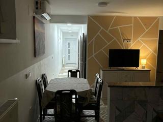 Two Bedroom Apartment With Terrace - 7