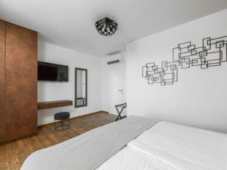 Apartments Villa Wood - Two Bedroom Apartment with terrace and pool view W3 - 7