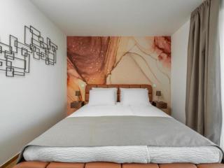 Apartments Villa Wood - Two Bedroom Apartment with terrace and pool view W3 - 9