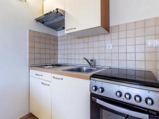 Premium Two Bedroom Apartment with Sea View and Terrace - 7