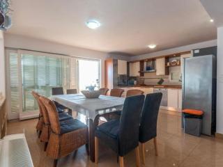 Seven Bedroom Villa with Outdoor Pool - 3