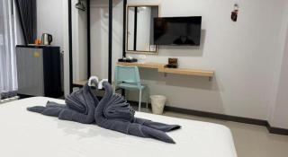 The Hub Hotel Surin - Surin - 6