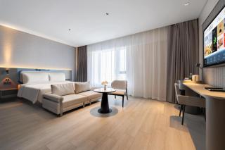 Atour Light Hotel Shenyang Yuhong Plaza Metro Station - 1