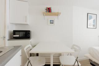 Cozy Studio Escape by Clapham Common - 8