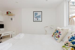 Cozy Studio Escape by Clapham Common - 1