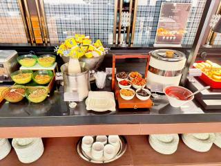 InterContinental Hotels Shanghai Jing'An Ser Apt.by IHG - 7