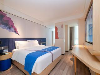 Dequan hotel,near Universal Beijing Resort - 0