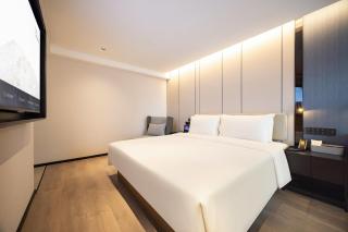 Atour Hotel Dalian Donggang Business District Harbor Plaza - 4
