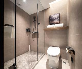 Atour Hotel Dalian Donggang Business District Harbor Plaza - 2