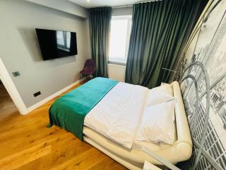 Luxury Desing Apartment - City Center - Stylish & Quiet - 9