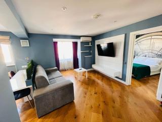 Luxury Desing Apartment - City Center - Stylish & Quiet - 8