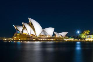 KozyGuru | Ryde | Cosy 2Bed Apt with Private Yard - Sydney - 8