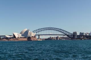 KozyGuru | Ryde | Cosy 2Bed Apt with Private Yard - Sydney - 3