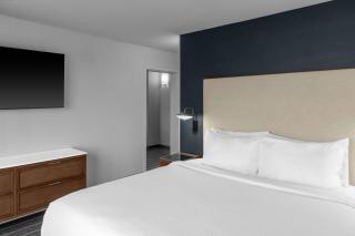 Courtyard by Marriott Flint Grand Blanc - 1