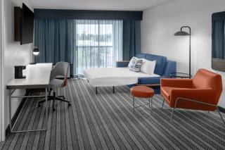 Courtyard by Marriott Flint Grand Blanc - 2