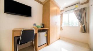 OYO 232 Patong City Hometel - 2