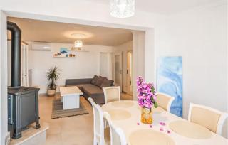 Gorgeous Home In Basina With Private Swimming Pool, Can Be Inside Or Outside - 6
