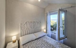Gorgeous Home In Basina With Private Swimming Pool, Can Be Inside Or Outside - 4