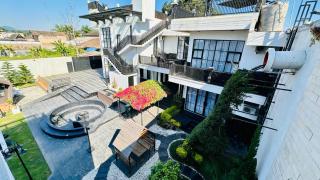 Casa Bliss Villa Spacious up to 30 Guest Stay - 2
