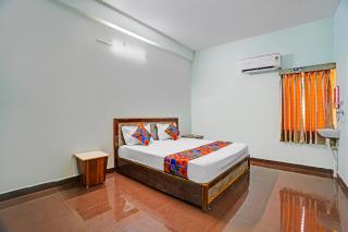FabHotel Skanda Inn - 7