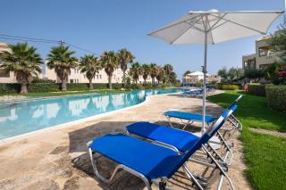 Aphrodite Beachfront Resort F202 - Shared Pool - 9