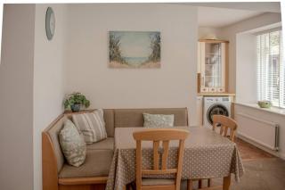 9 The Downs, Thurlestone overlooking Burgh Island - 1