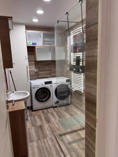 Sunny Station Apartman - 2
