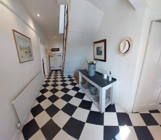 Bantham House Bantham Beach South Devon, sleeps 10 - 2