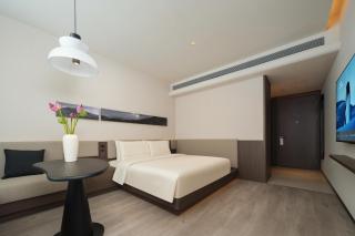 Atour Hotel Dalian Xinghai Square The Centenary City Sculpture and Seascape - 4