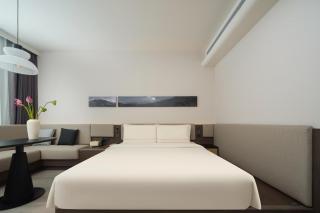 Atour Hotel Dalian Xinghai Square The Centenary City Sculpture and Seascape - 3