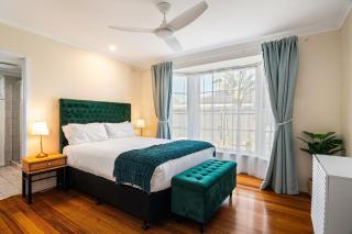 3BR, 2BA Beaumaris Home with Garden & Parking - 6