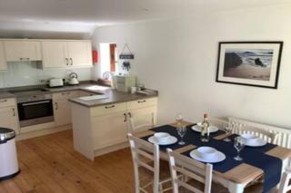 Coach House, Bantham, South Devon - 8