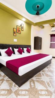 Hotel PriyaNshi Near Mahakaleshwar Temple Ujjain- Affordable Rooms - 9