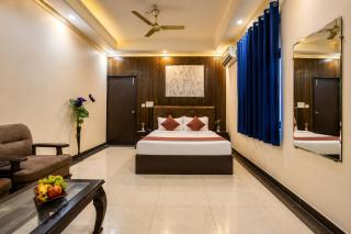 Hotel Diamond Stays Sector 51 Noida - 6