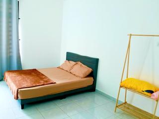 Wanis Homestay Rumah 2 Tingkat - 5
