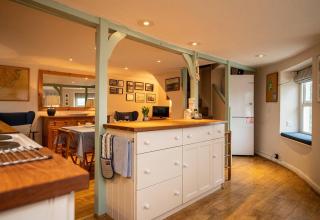 Old Shop Cottage near to the golden Bantham Beach - 6