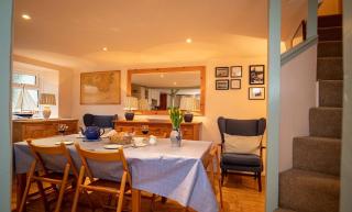 Old Shop Cottage near to the golden Bantham Beach - 3
