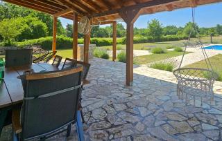 Pet Friendly Home In Ervenik - 3