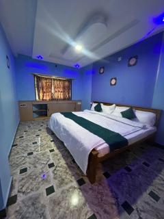 Ooty Service Apartment - 8