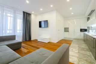 13-1327 Diplomat Hall, Zhylianska 59, Kyiv centre, panoramic city view, 15 kW backup power, Petrovdom Apartment - 5