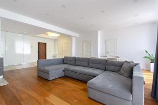 13-1327 Diplomat Hall, Zhylianska 59, Kyiv centre, panoramic city view, 15 kW backup power, Petrovdom Apartment - 8